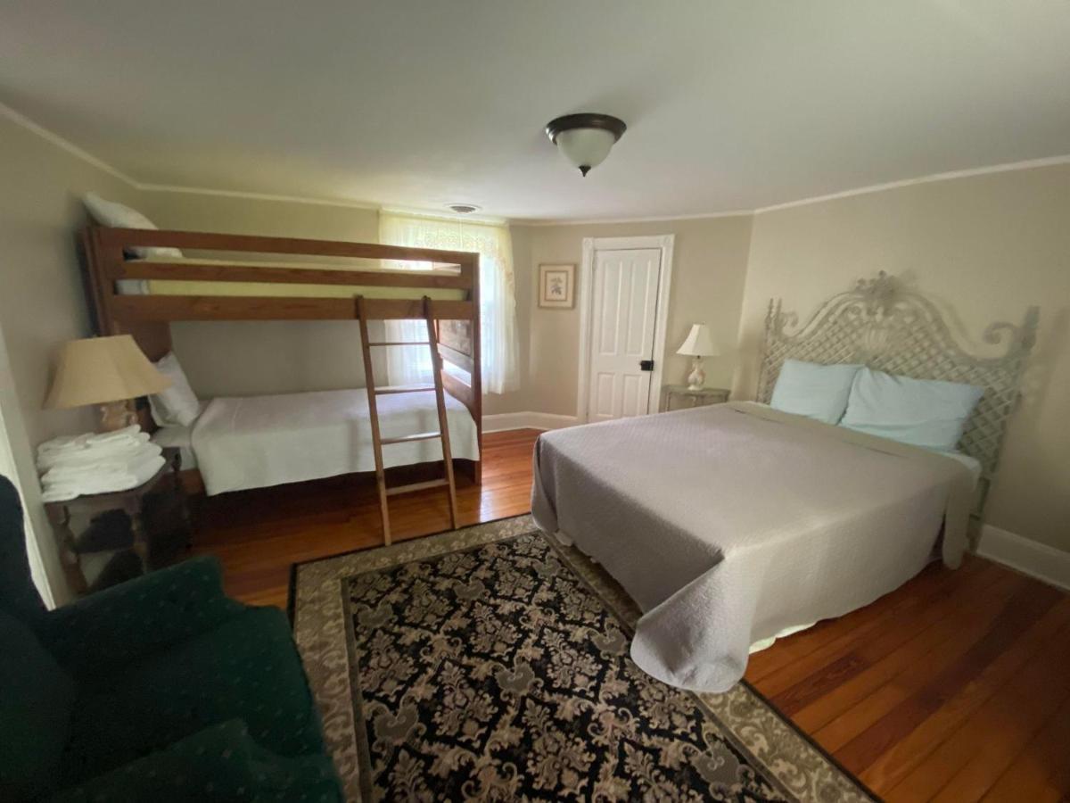 מלון Berryville Historic Rosemont Manor מראה חיצוני תמונה